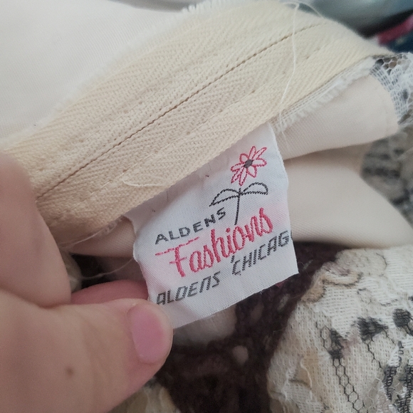 1970s Gunne Sax Style Maxi Dress - Picture 8 of 11